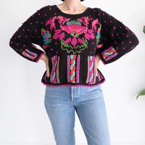Vintage Black Knit with Neon Floral Yarn Design Crewneck Crop Sweater M - Picture 2 of 13